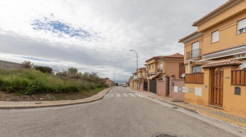 Granada - Jun - 1602m2
