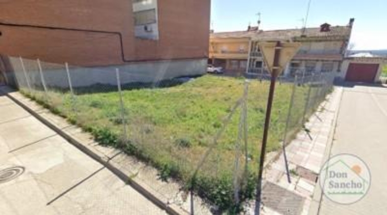 Valladolid - Simancas - 438m2