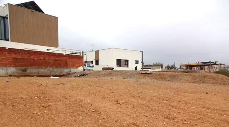 Granada - Peligros - 390m2
