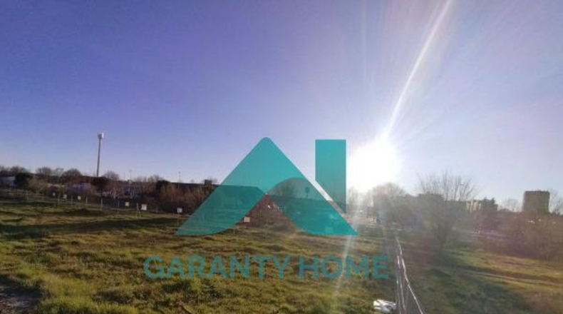 Salamanca - Sancti-Spíritus - 240m2
