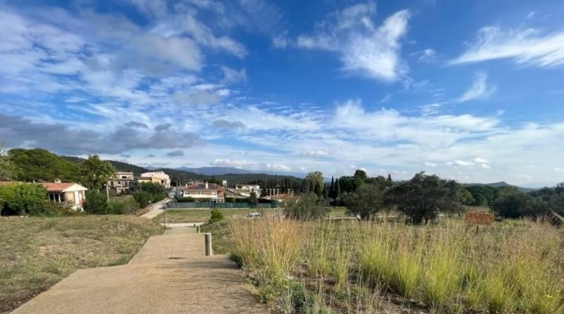 Gerona - Darnius - 1000m2