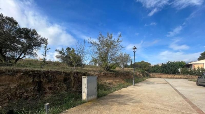 Gerona - Darnius - 1000m2