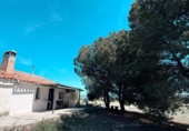 Chalet independiente con terreno en venta en la España, Almansa, ref: TR404329 foto