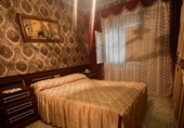 Дом с участком на продажу в городе Cortes Фото