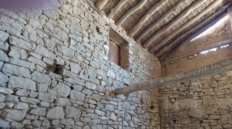 Navarre - Beire - 1270m2