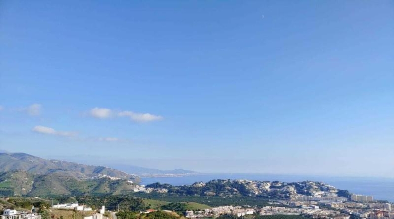 Granada - Almuñécar - 24000m2