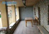 Xalet independent amb terreny en venda a la España, Cacabelos, ref.: TR297903 foto