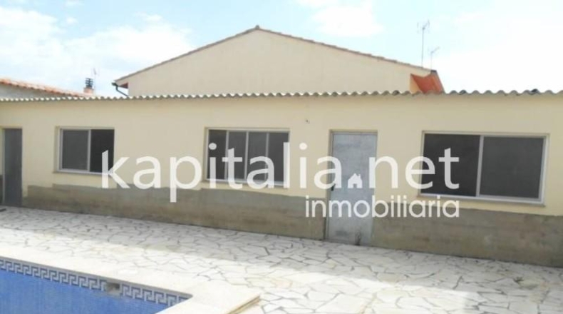 Valencia - Agullent - 444m2