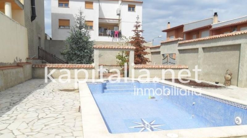 Valencia - Agullent - 444m2