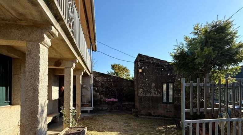 Pontevedra - O Carballiño - 195m2
