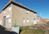 Casa de camp amb terreny en venda a la España, Bustillo del Páramo, ref.: TR412340 foto