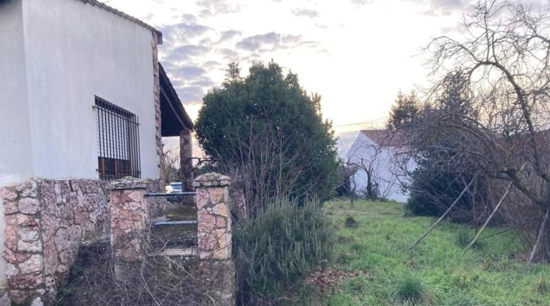 León - Villaturiel - 2208m2