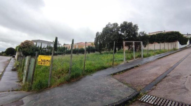 Cáceres - Sierra de Fuentes - 1200m2