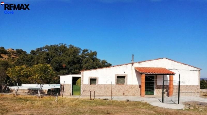 Badajoz - San Vicente de Alcántara - 30000m2