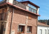Дом с участком на продажу в городе Hornos de Moncalvillo Фото