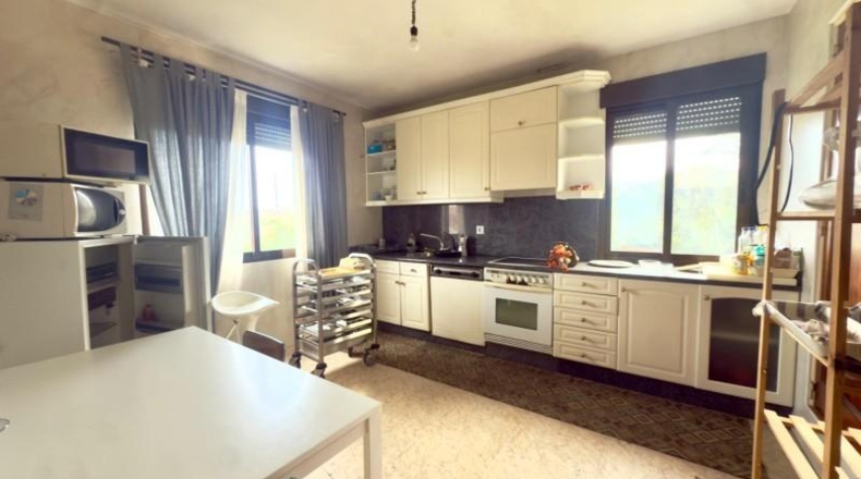 Orense - Ramiras - 231m2