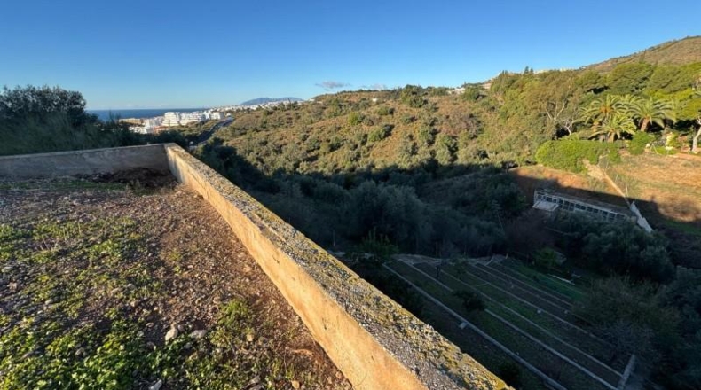 Málaga - Rincón de la Victoria - 1850m2