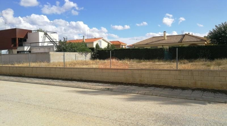 Albacete - La Felipa - 906m2