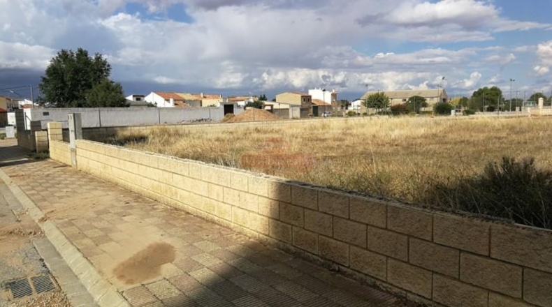Albacete - La Felipa - 906m2