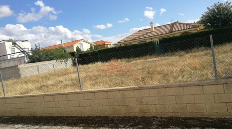 Albacete - La Felipa - 906m2