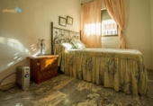 Chalet independiente con terreno en venta en la España, Badajoz, ref: TR387040 foto