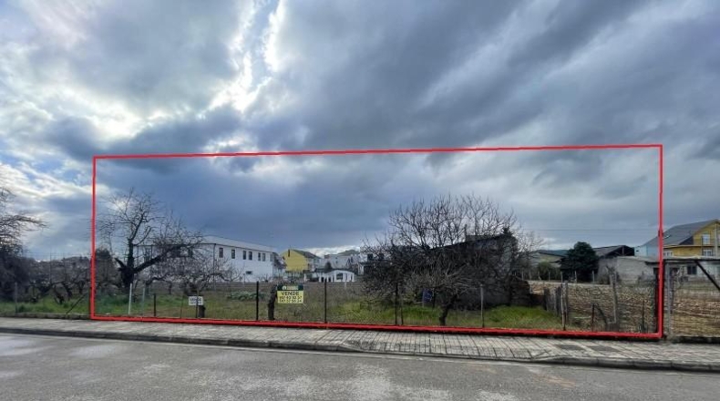 Leon - Cacabelos - 1232m2