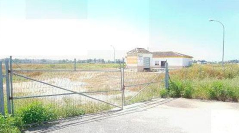 Seville - Gelves - 10400m2