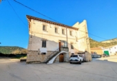 Village house for sale on España, Metauten, ref: TR293484 photo