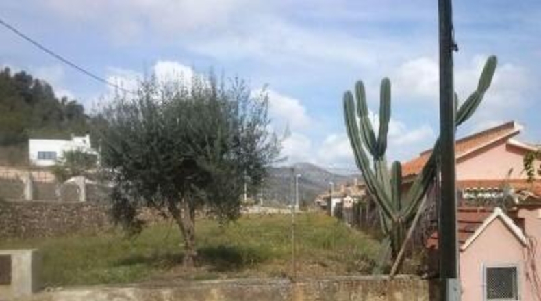 València - Gandia - 818m2