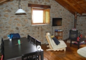 Country house with land for sale on España, San Pedro del Romeral, ref: TR330020 photo