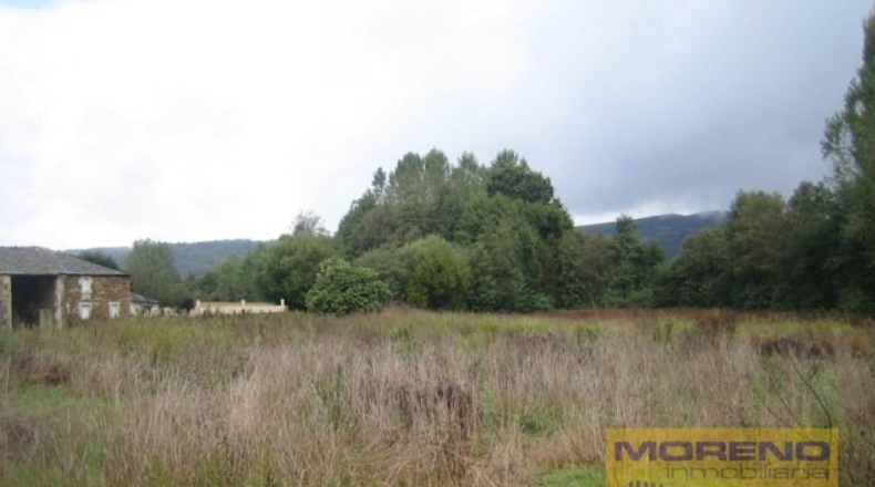 Lugo - Láncara - 8000m2