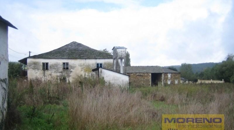 Lugo - Láncara - 8000m2