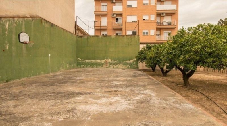 Valencia - Puebla de Vallbona - 203m2