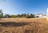 Urban land for sale on España, Huétor Vega, ref: TR245419 photo