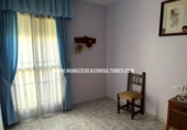 Xalet independent amb terreny en venda a la España, Lucena, ref.: TR170217 foto