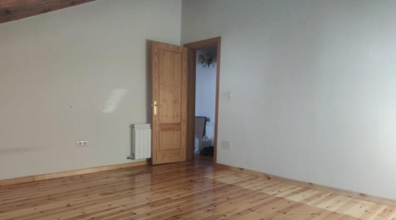 Leon - Alija del Infantado - 307m2