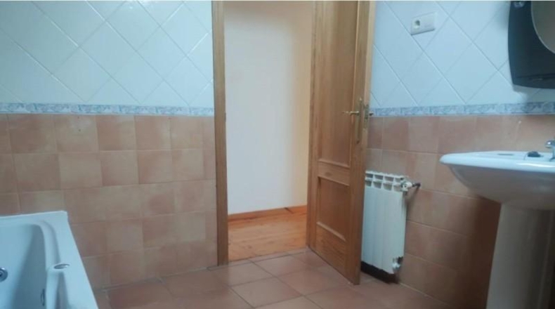 Leon - Alija del Infantado - 307m2
