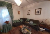 Дом с участком на продажу в городе Folgoso de la Ribera Фото