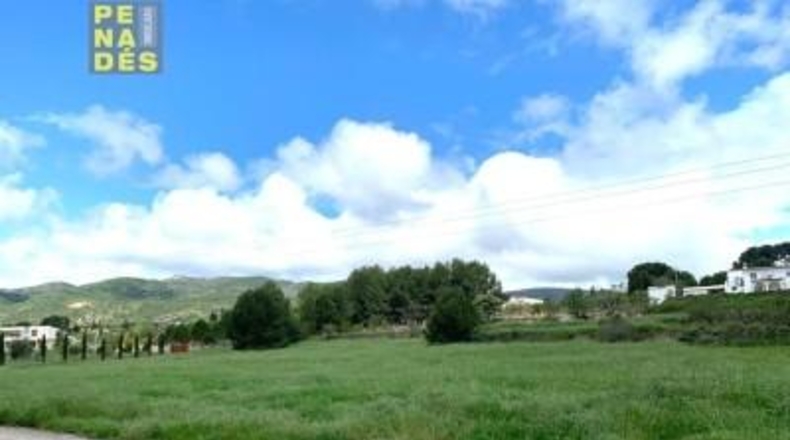 València - Onteniente - 12000m2