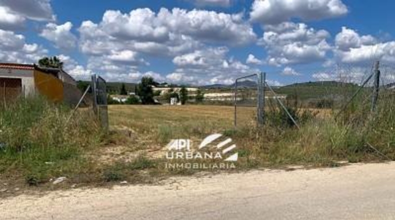 Córdoba - Lucena - 5132m2