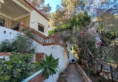 Chalet independiente con terreno en venta en la España, Llaurí, ref: TR411231 foto