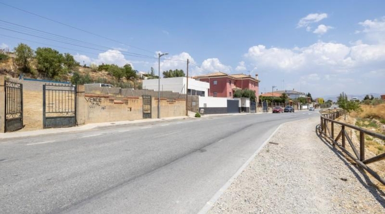 Granada - Alhendín - 645m2