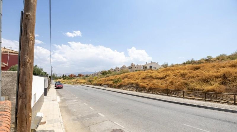Granada - Alhendín - 645m2