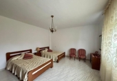 Chalet independiente con terreno en venta en la España, Cacabelos, ref: TR145912 foto