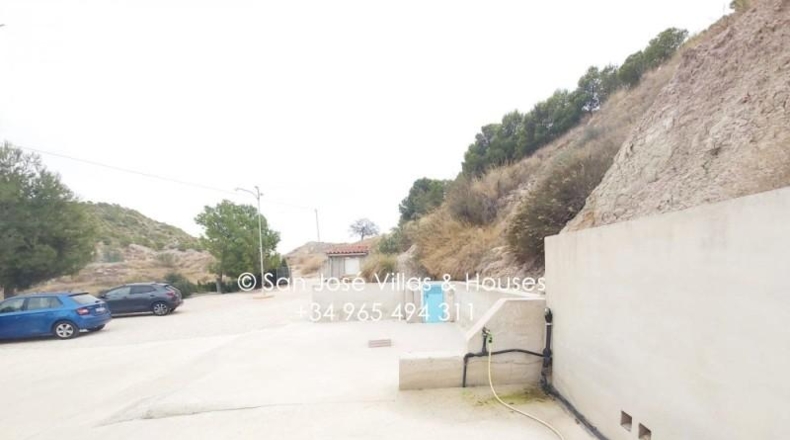 Alicante - Aspe - 1680m2