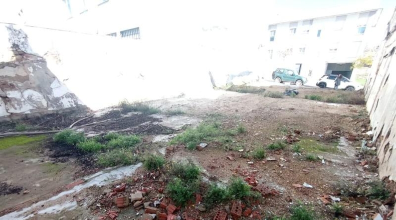 Tarragona - Caseres - 300m2