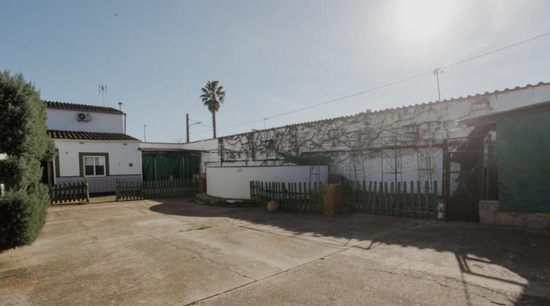 Badajoz - Don Benito - 600m2