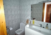 Chalet independiente con terreno en venta en la España, Casas de Haro, ref: TR408064 foto