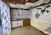 Chalet independiente con terreno en venta en la España, Ponferrada, ref: TR157950 foto