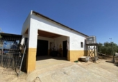 Chalet independiente con terreno en venta en la España, Gibraleón, ref: TR134450 foto